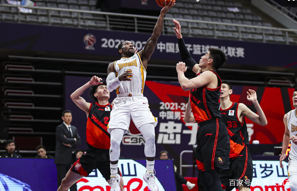 罗马加时末段远射贴柱,志在CBA季后赛名次提升,媒体盛赞,更衣室氛围转暖的简单介绍 罗马加时末段远射贴柱,志在CBA季后赛名次提升,媒体盛赞,更衣室氛围转暖的简单介绍