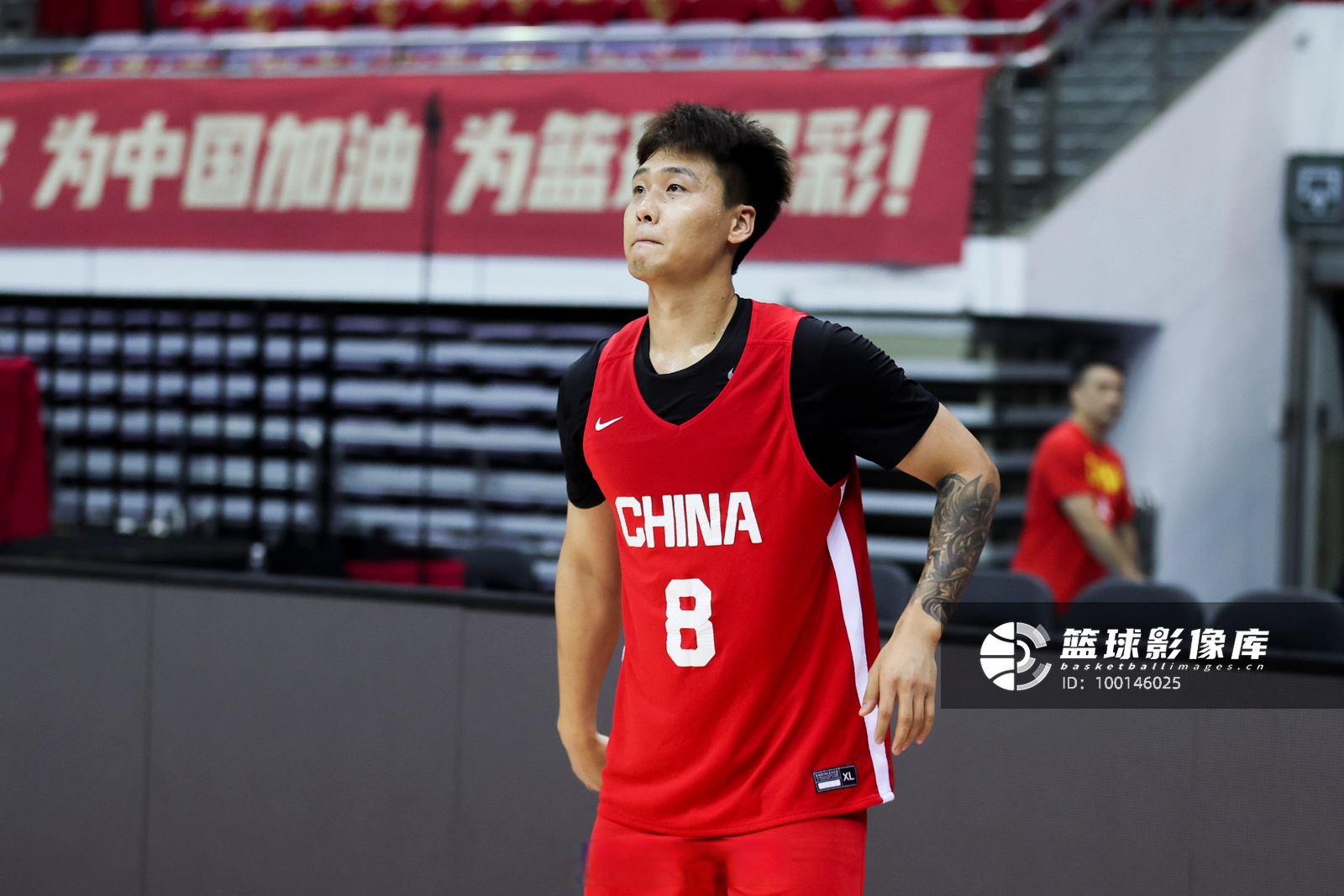 华体会体育 -包含西甲赛程吃紧，深圳男篮今晚主帅复盘，底气十足，控场能力受关注的词条